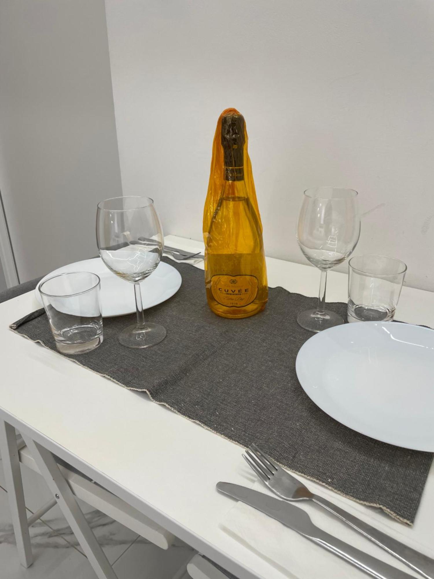 Luxury 6 Al Duomo Di Parma Apartment Екстериор снимка